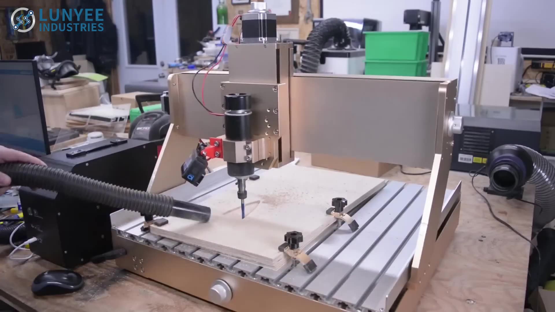 Let's witness together how to turn waste into treasure.🔧 Machine: 4040 Turbo #lunyeecnc #CNCrouter #CNCmachine#Woodworking #AcrylicEngraving #AluminumCNC #DIYCNC #HugotSaShopee#fyp #viral#ShopeePHPaydaySale#MasMuraSaShopee#FreeCoinslnShopeeVideo