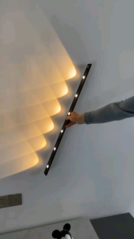 Motion Sensor LEd Light #sensorlight #MasMuraSaShopee #watchvideo #viral #FreeCoinsInShopeeVideo #fyp #trending #foryoupage#everyone
