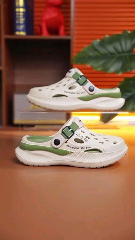 MCWALK Premium EVA Sandals| Unisex Clogs | Anti-skid & Waterproof#mcwalk#unisexclog#clogsandals#sandalsformen#MasMuraSaShopee#highlight#trending