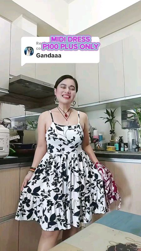 #FreeCoinsInShopeeVideo #shufit #dress #mididress #floraldress #spaghettistrap #cotton #summerwear #women #Fashion #style #trending