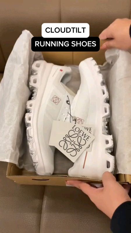 CLOUDTILT RUNNING SHOES #classicshoes #runningshoes #whiteshoes #cloudshoes #cloudtilt