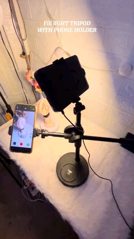TRIPOD W/ LIGHT & CP HOLDER✨ #fyp #shopeehaul #FreeCoinsInShopeeVideo #shopee #MasMuraSaShopee #trendy #megasale #shopeebudol #viral #shopeefinds #tre