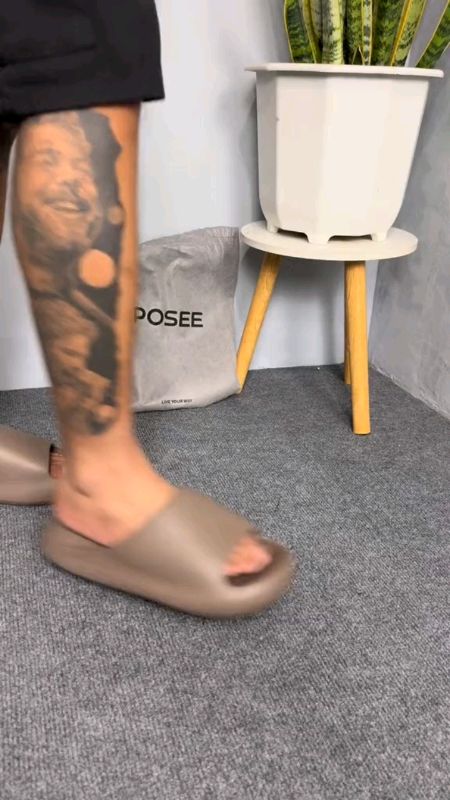 Pose Cloud Bounce Slippers for Women and Men #PoseCloud #Slippers