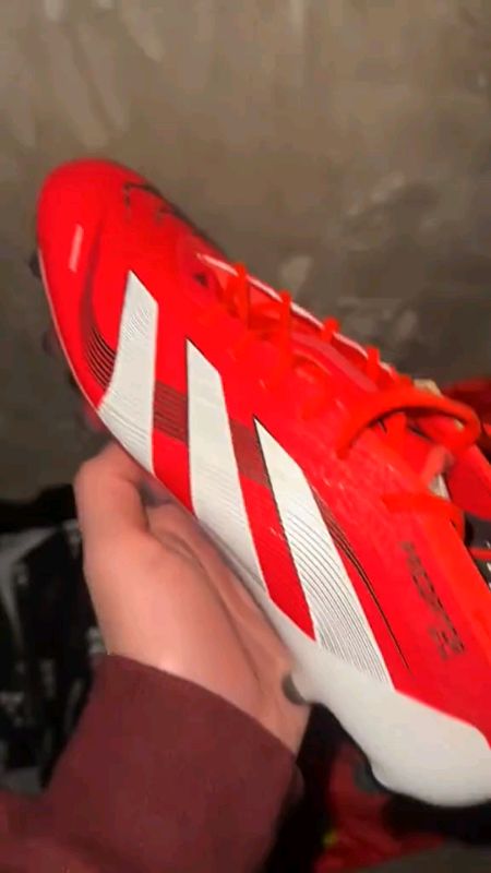 Ship within 24 hours soccer shoes Football Shoes Football Boots high quality unisex EU39-EU45