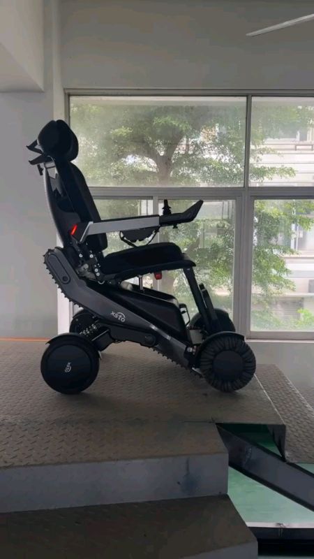 📌📌Electric Wheelchair Reclining. 😱😱#MasMuraSaShoppee #FreeCoinSaShoppee #ShoppeePaydaySale #WistListMoSagotKo #Shopee33InstantSurprise