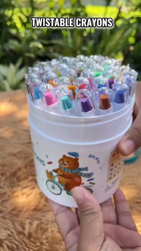 Pigmented Crayons For Your Kids. Safe gamitin and washable na rin#crayons #colors #artsupplies #drawing #kidsart #crayonsforkids #washablecrayons
