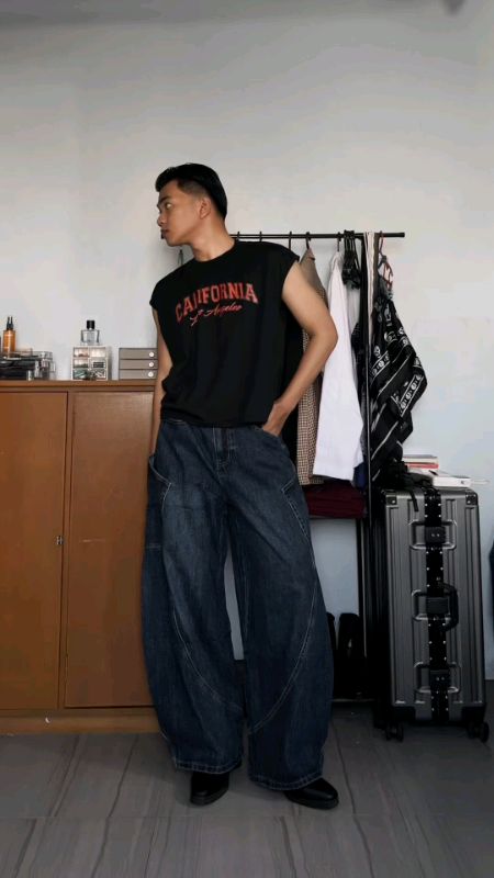 ProMan Shop Men's Baggy Jeans Retro Loose Straight Wide Leg Unisex Korean Style Fashion Trend #Fashion #trend #denim #maong #unisex #jeans #retro #pan