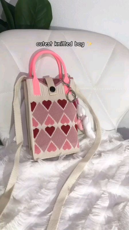 #bag #slingbag #knittedbag #giftidea #MasMuraSaShopee #FreeCoinsInShopeeVideo