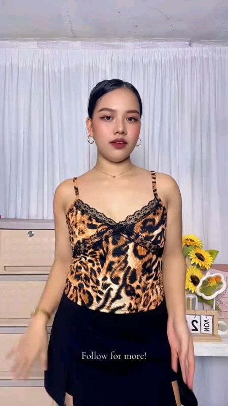 #lacetop #shopeeph #shopeefashion #animalprint