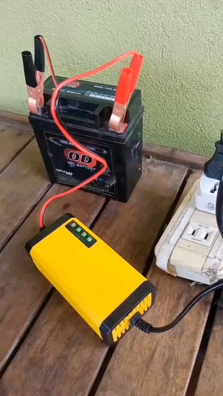 #FreeCoinsInShopeeVideo #motorbatterycharger #smartbatterycharger #motorcyclebatterycharger #fyp #viral #FreeCoinInShopeeVideo #MasMuraSaShopee