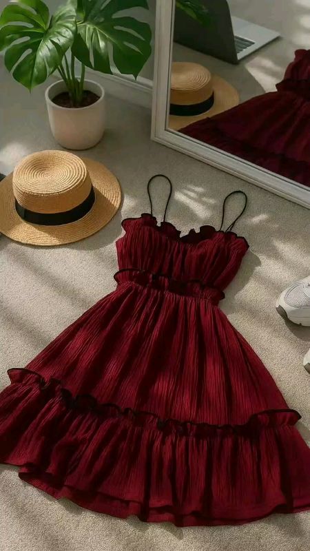 SLS Brenda Mini Dress Special Bark Crepe Fabric Xs to Medium Frames Model Height 5’0 Flat #dress