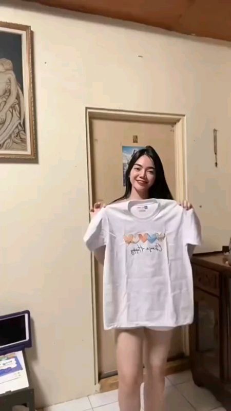 #FreeCoinsInShopeeVideo #MasMuraSaShopee #XtraChallenge #HugotSaShopee #perfume #enchanteur t-shirt #video #viral #shopee #tshirt
