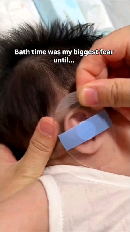 100pcs Waterproof Disposable Baby Bath Ear Protector #earprotector #babyearcover #earbathcover #babycare #shopee #shopeefinds #MasMuraSaShopee #ctto