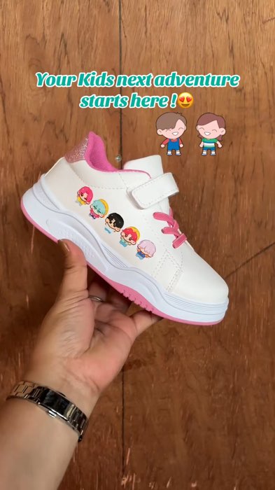 #korean #shoes #kpop #huntrix #goodquality #durable #flexible #comfy #MasMuraSaShopee #HugotSaShopee #FreeCoinsInShopeeVideo #everyone #forkids #fyp ✨