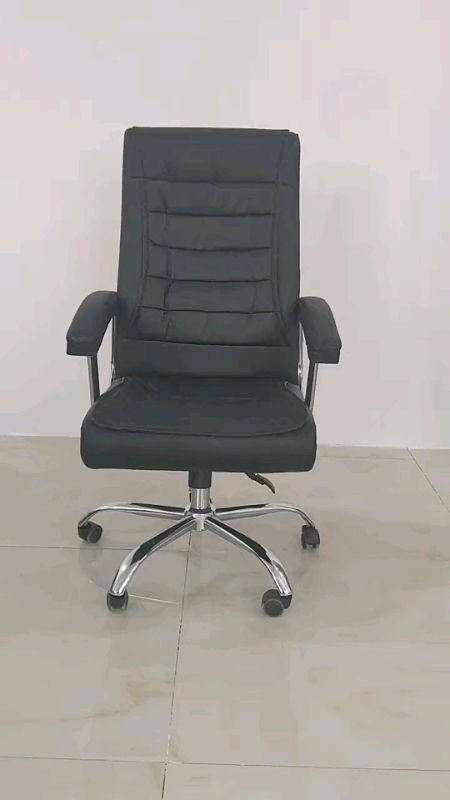 #ShopeePHPaydaySale #FreeCoinsInShopeeVideo #MasMuraSaShopee  PU Leather Office Chair Massage Boss Chair Computer Chair With Massage Recliner