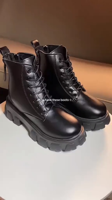 #FreeCoinsInShopeeVideo #MasMuraSaShopee #viral #affordable #trending #budol #fyp #affordable #boots