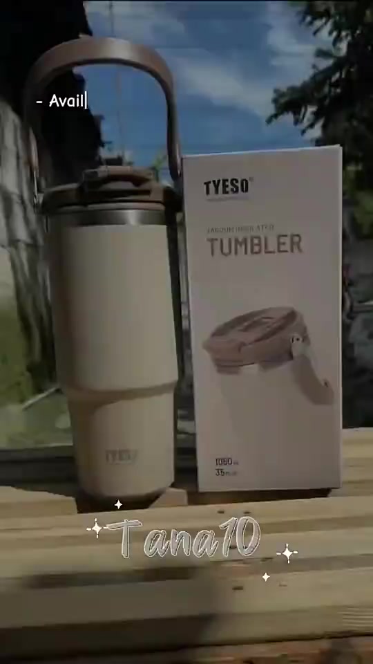 Stay hydrated in style ? ✨ Vacuum insulated tumbler, keeps drinks hot or cold all day!