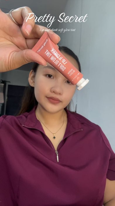 This is literally my fave shade for blush😍 #prettysecretblush #warmblush #lipandcheeksoftglowtint #affordable