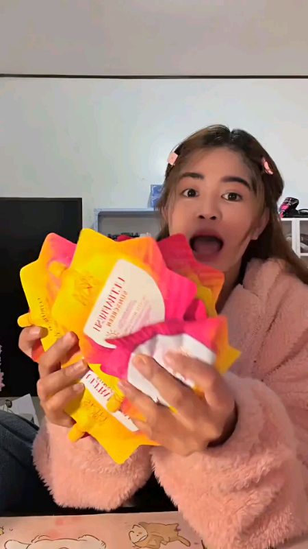 Hikari Sunscreen#stitch#FreeCoinsInShopeeVideo#sunscreen#hikari#women#MasMuraSaShopee #ShopeePHPaydaySale#trends#sale#shopee#trending #viral#flashsale