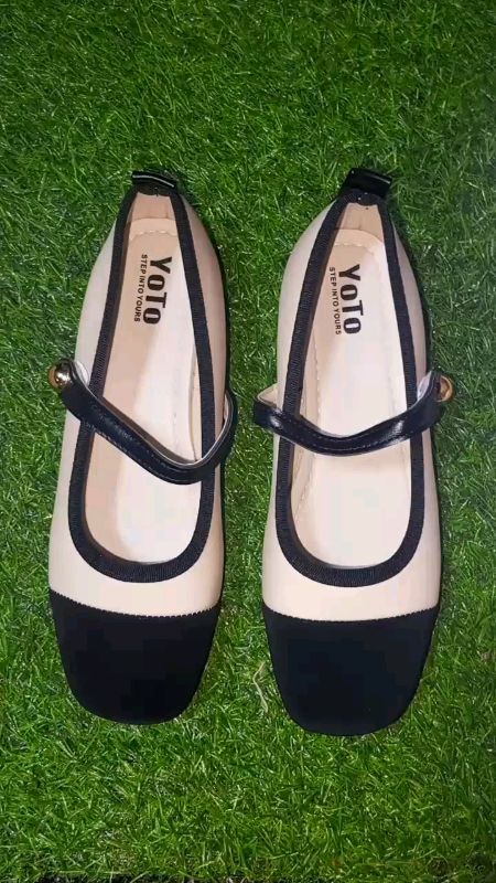 Step into comfort and style with YOTO Shoes! 👟✨ Perfect for everyday wear—lightweight, comfy, and affordable.