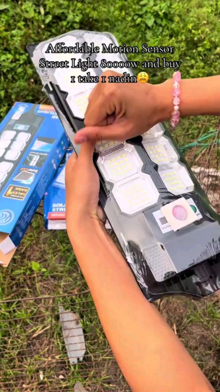 #MasMuraSaShopee #ShopeePHPaydaySale  #FreeCoinsInShopeeVideo #trends #sale #shopee #trending #flashsale #viral #fyp #streetlight #solarlight