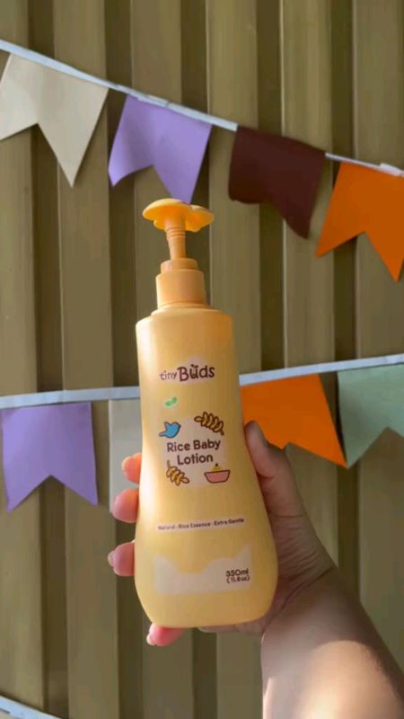 Tiny Buds Natural Rice Baby Lotion #tinybuds #lotion #skin #bodycare #kids #toddler #rice #gentle #moisturize