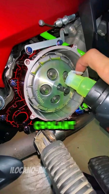 Motul 300V #motul #motul300v #engineoil #motoroil