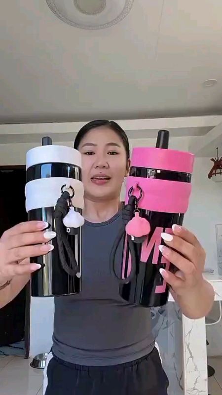 【BUY 1 TAKE 1】900ML Hot Cold Straw Water Bottle With Rope Outdoor Portable Capacity#MasMuraSaShopee #ShopeePHPaydaySale #FreeCoinsInShopeeVideo
