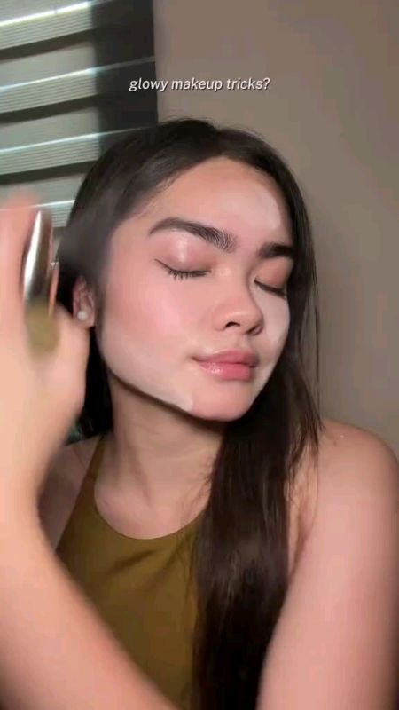 #ShopeePHPaydaySale #HugotSaShopee #FreeCoinsInShopeeVideo #trending #MasMuraSaShopee #viral #glad2glow #radiance #glow #serumspray #makeup