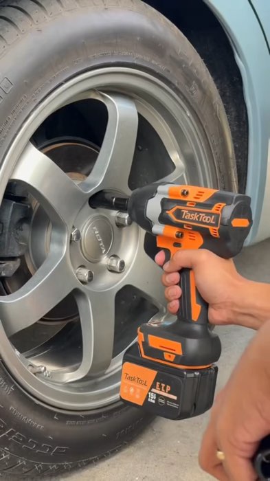 TASKTOOL #HugotSaShopee #tasktool #tasktoolimpactwrench #impactwrench #cordlessimpactwrench #tools #powertools #fyp #buynow #sale