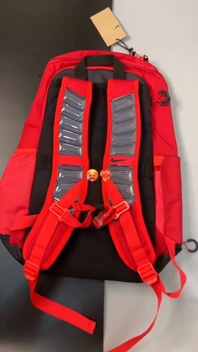 pogi ng red elite bag #elitebag #elitebackpack #athletebag #foryoupage #fyp