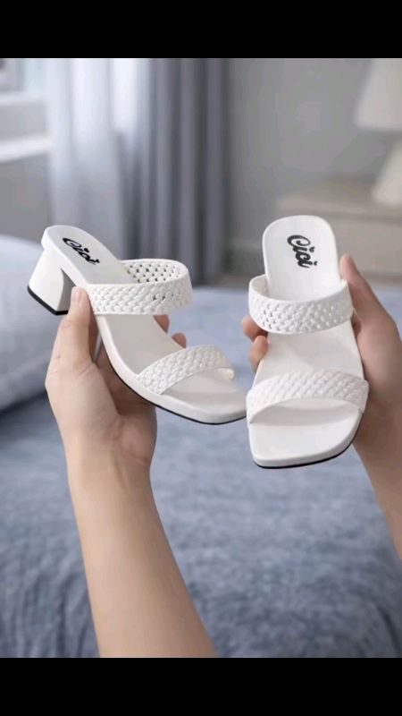 #womanCasualSandala #highHeels #affordable #Buynow