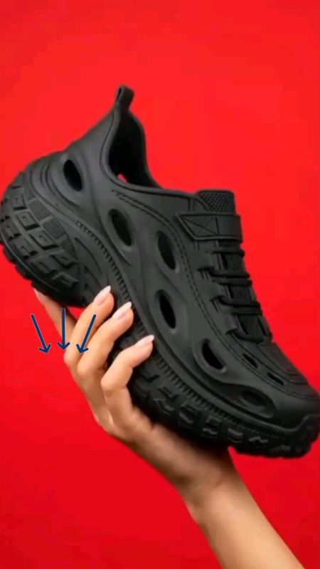 Men's Outdoor Beach Shoes, Waterproof Soft Flat Shoes #MensBeachShoes #waterproofshoes #mensshoes #fishingshoes #beachshoes
