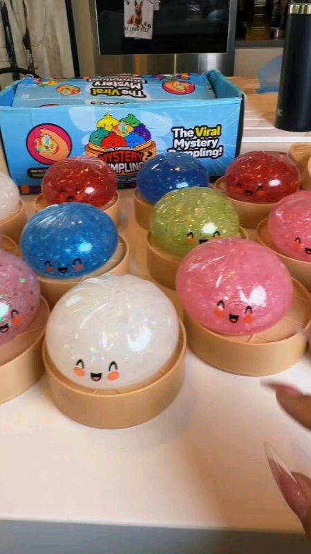 #New Glitter Dumpling Squishy Toy Simulation Squeezable Dumpling Stress Relief Toy Mystery Blind Box