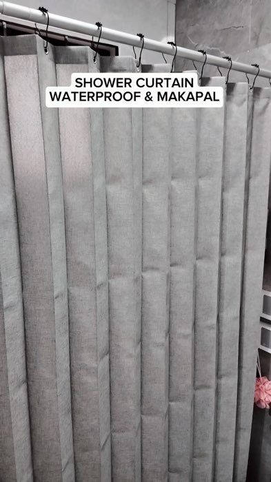 Thick and waterproof shower curtain