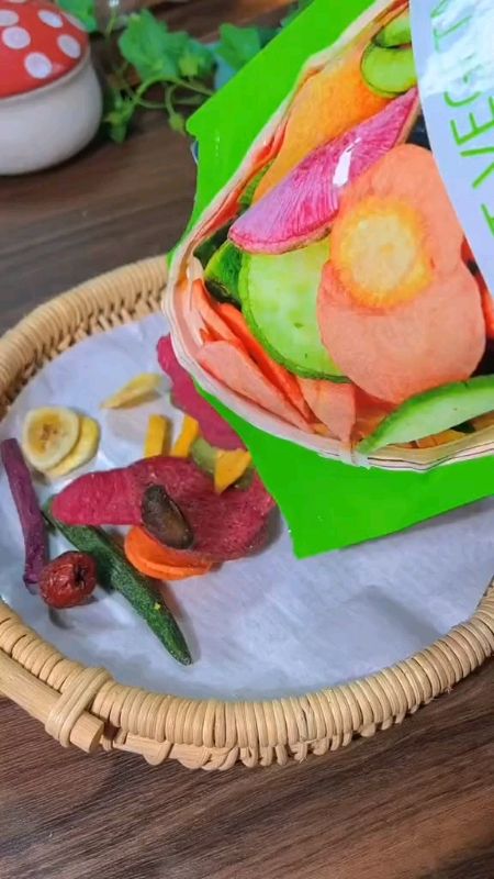 dried fuits and veggies #food #driedfood #chips #mixfruits