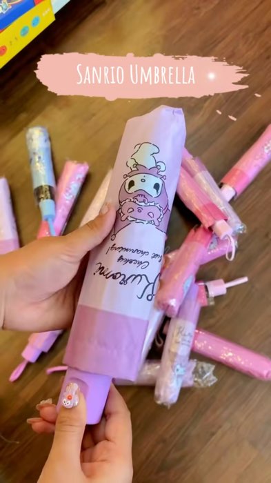 SANRIO UMBRELLA 🎀 #sanrio #umbrella #umbrellaforkids #kidsumbrella #kids #school #schoolsupplies #murasashopee #FreeCoinsSaShopeeVideo #trending