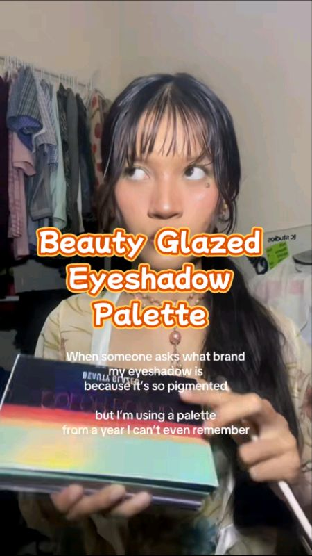 #beautyglazed #eyeshadow #eyeshadowpalette #fyp #makeupreco #makeup #MasMuraSaShopee  #ShopeePHPaydaySale #trending #viral #palette #waterproof