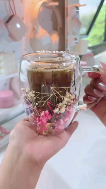 Pwede Hot and Cold sobrang ganda 😍#fyp #viral #trending #foryou #HugotSaShopee #giftideas #flowermug #glassflower #mug