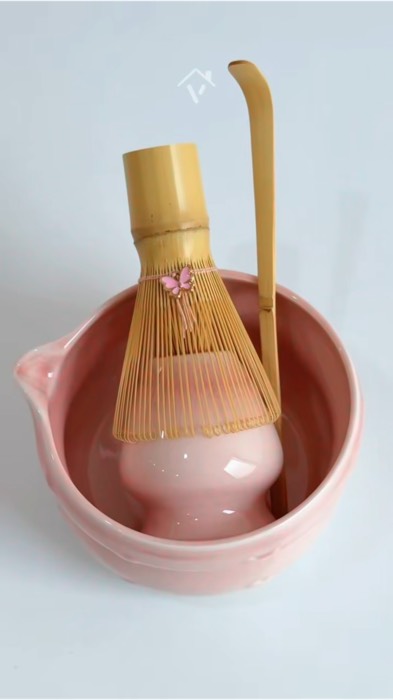 Cutest matcha set anyone could ask for #matchaset #matchawhiskset #chawan #Chasen #matcha #matchalatte #MasMuraSaShopee #FreeCoinsInShopeeVideo #fyp