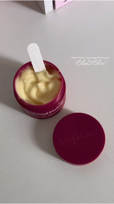 Keeping my routine light and easy — Glad2Glow Peach Retinol Moisturizer ✨ #glad2glow #glad2glowmoisturizer #glad2glowpeachretinol #retinolmoisturizer