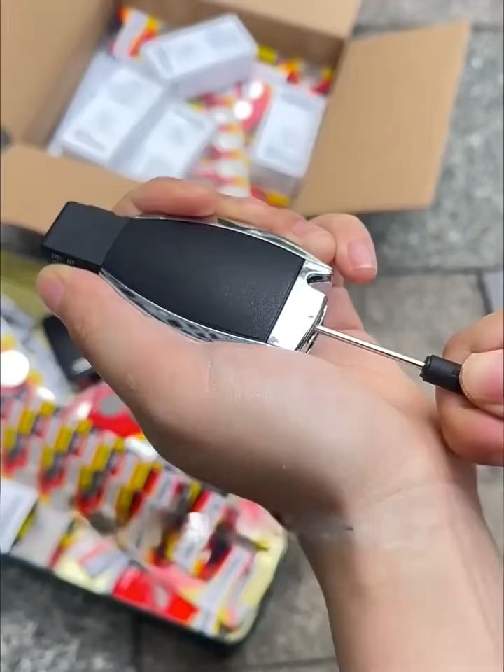 Panasonic CR2032 button battery Compatible with car keys, computer motherboards, and watches#panasonic ##buttonbattery #3vbattery #carkeybattery